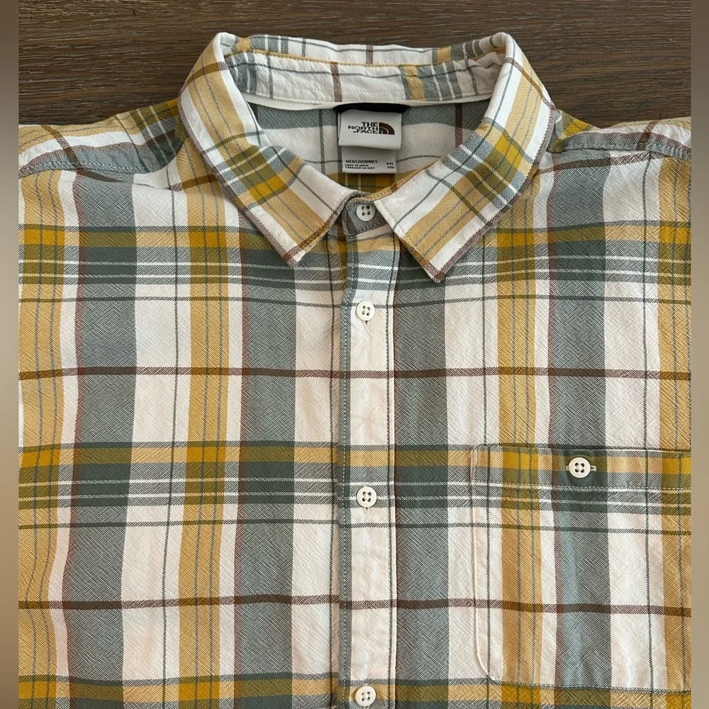 The North Face Long Sleeve Button Up Shirt Size XXL Gently‎ Worn - Picture 2 of 6